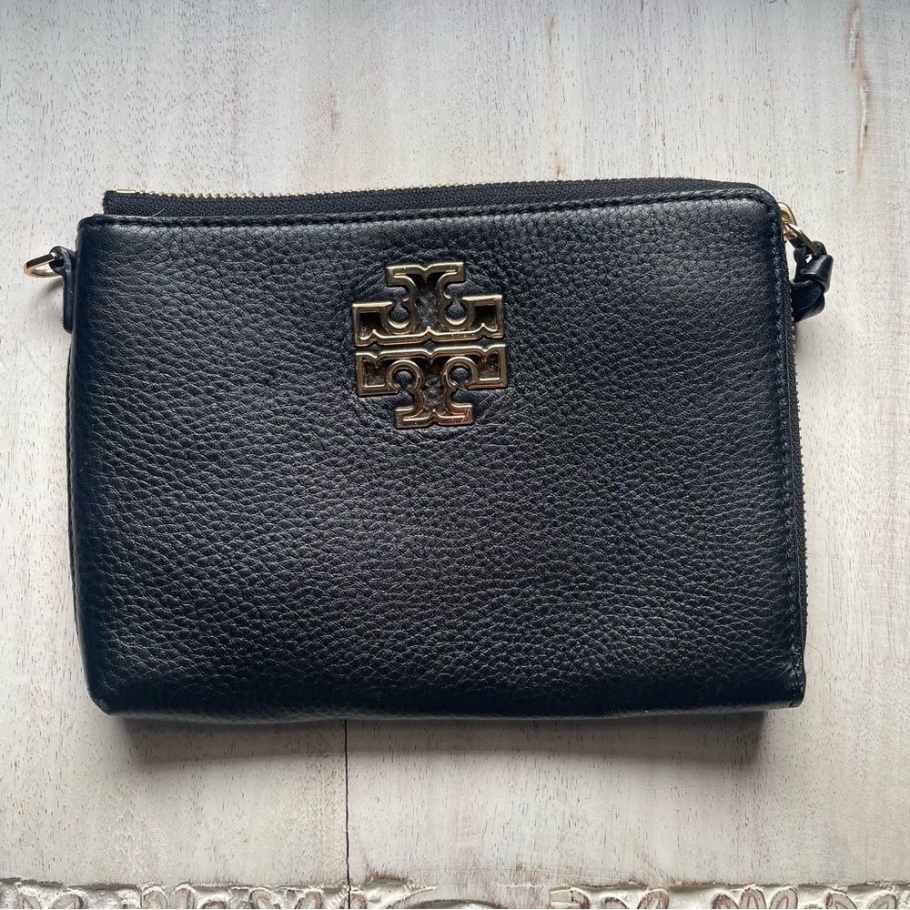 Tory Burch Britten black leather zipper pouch